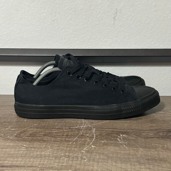 Converse Chuck Taylor All-Star Low Top Men’s Shoes Sneakers Size 10.5 Black - Picture 3 of 8
